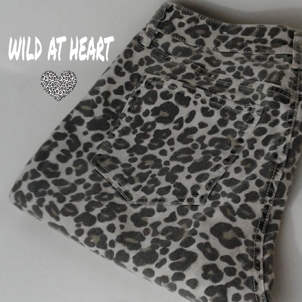 NWT Loft Modern Skinny Jeans in Leopard